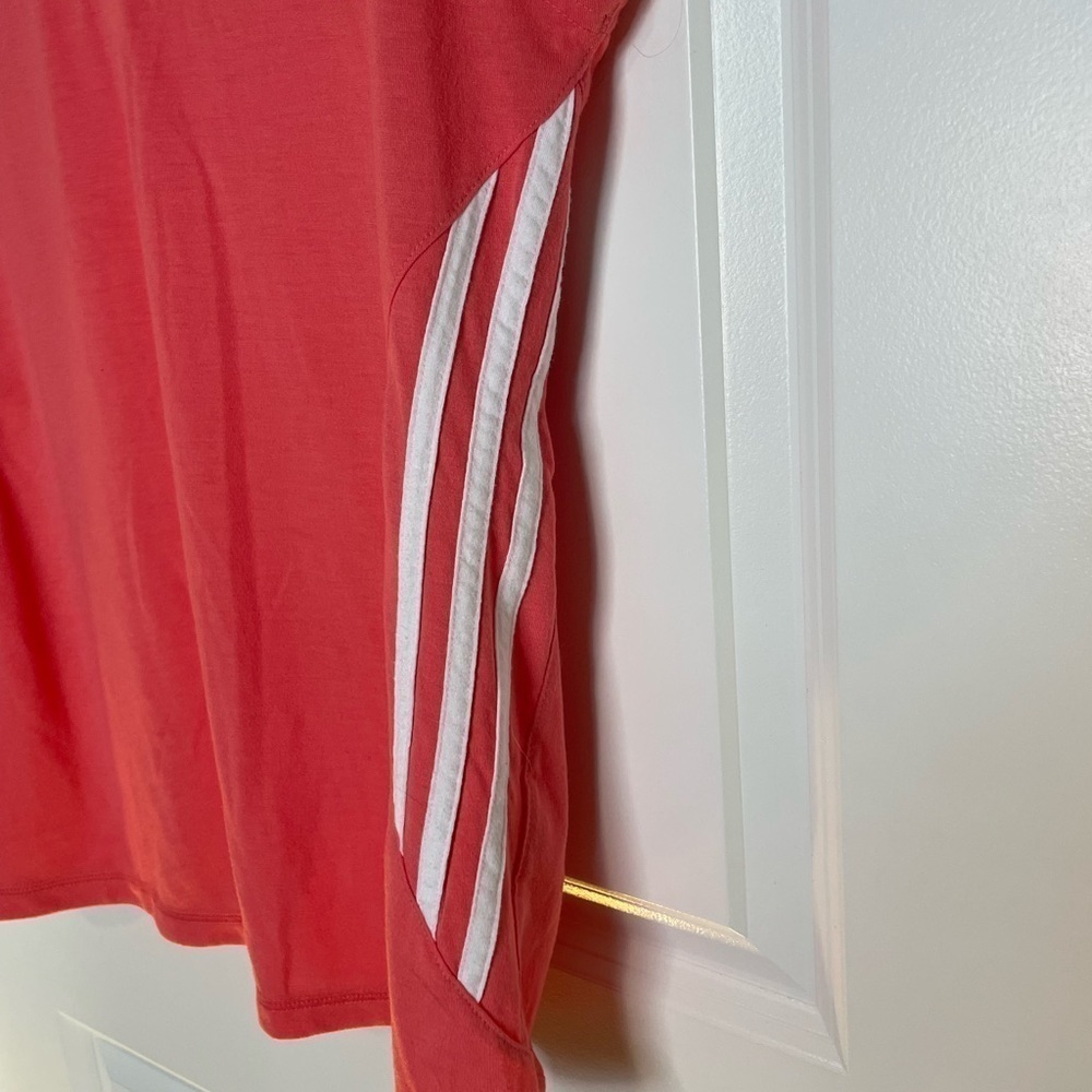 Adidas women’s sleeves v-neck top - Picture 5 of 7